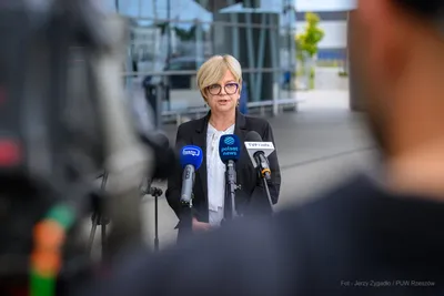 Fot. Jerzy Żygadło / Podkarpacki Urząd Wojewódzki. Na zdjęciu wojewoda Teresa Kubas-Hul